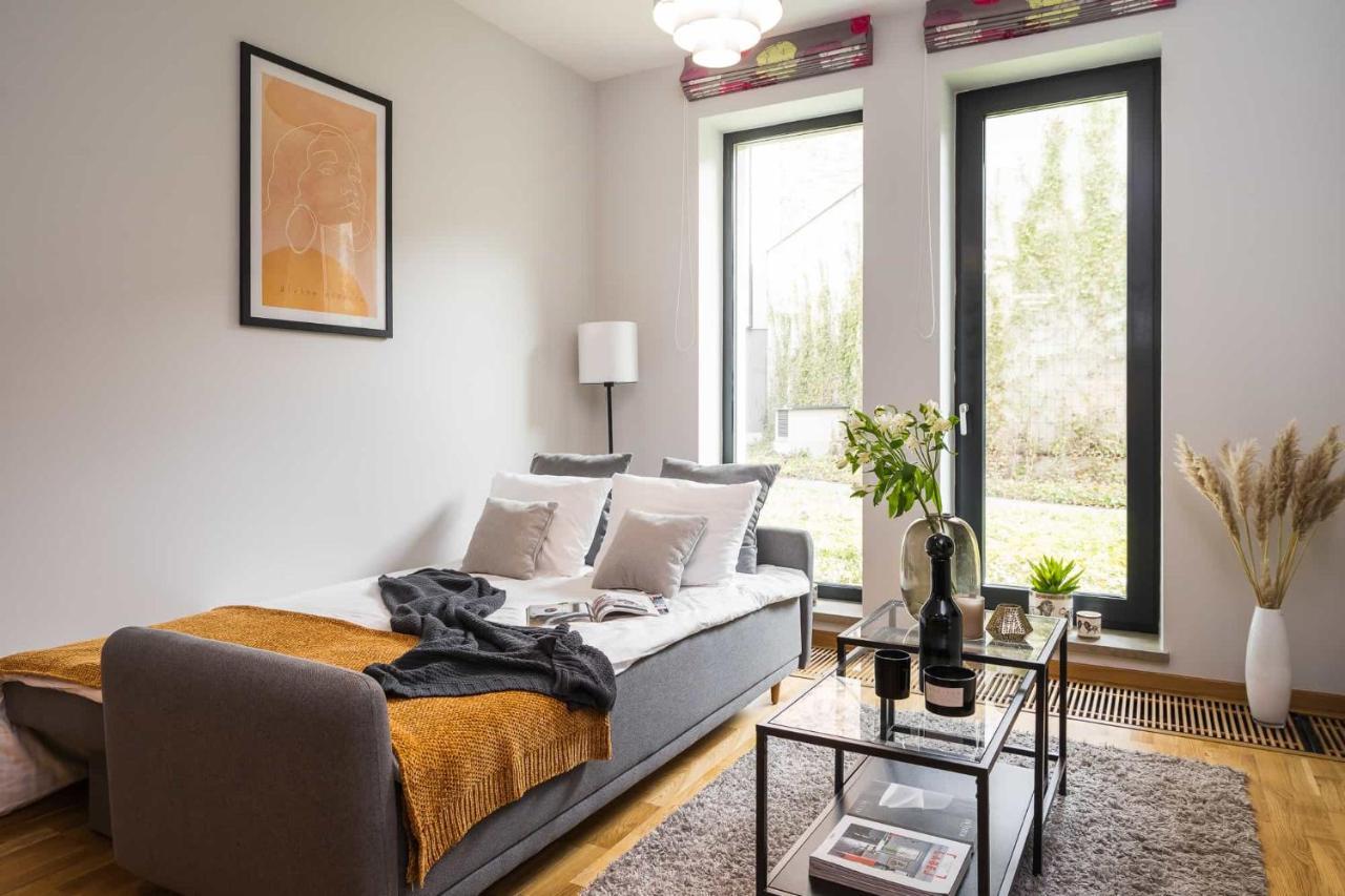 Wawel Apartments - Loftaffair คราคูฟ ภายนอก รูปภาพ