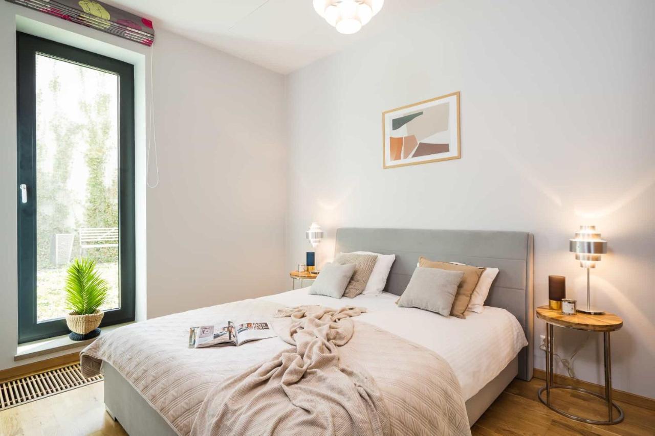 Wawel Apartments - Loftaffair คราคูฟ ภายนอก รูปภาพ
