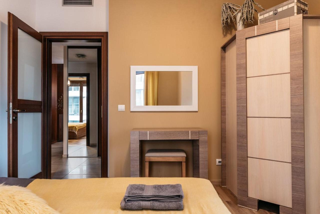 Wawel Apartments - Loftaffair คราคูฟ ภายนอก รูปภาพ