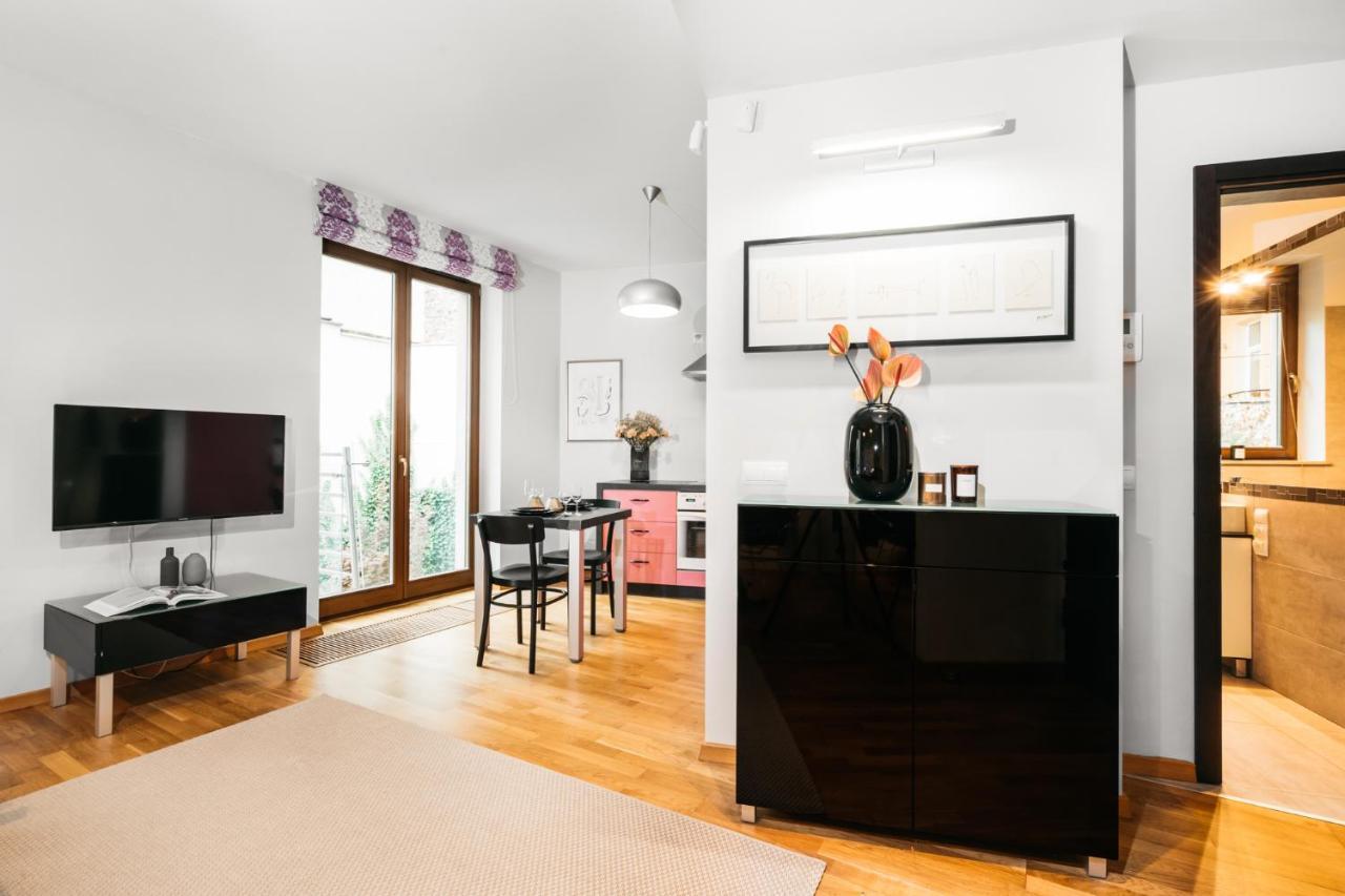 Wawel Apartments - Loftaffair คราคูฟ ภายนอก รูปภาพ